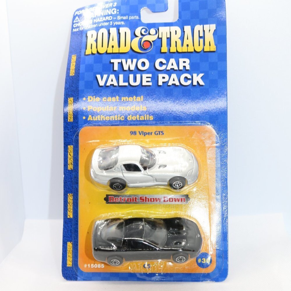 Road & Track 2 car pack C5 Corvette and Viper GTS card shows age/shelf wear